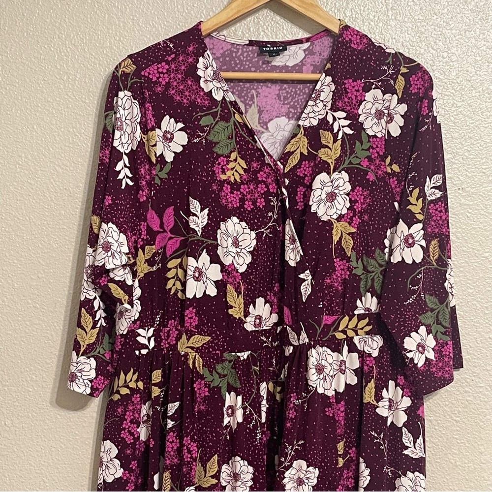 Torrid Torrid Purple Floral Faux-Wrap Dress Day - Picture 11 of 12